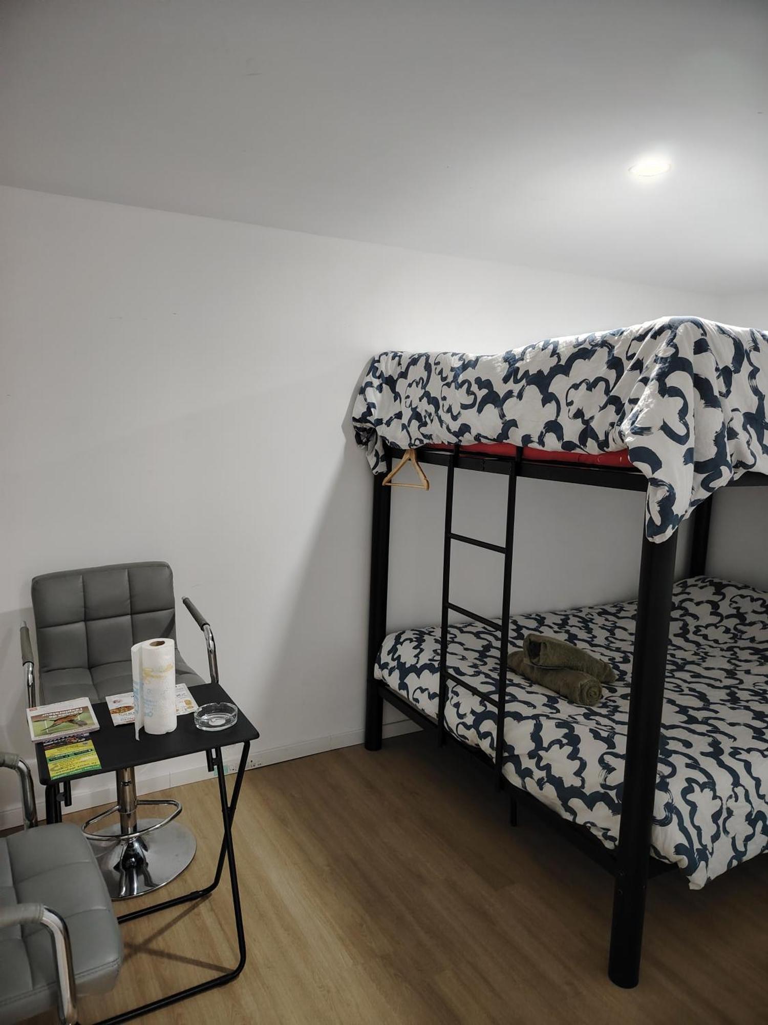 Locatif Gare Lille Europe Souvenir Bed and Breakfast Eksteriør billede
